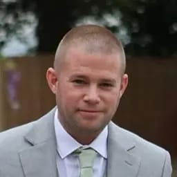 Headshot image of Rob Brown - Global Sales Director at Global Generators Ltd